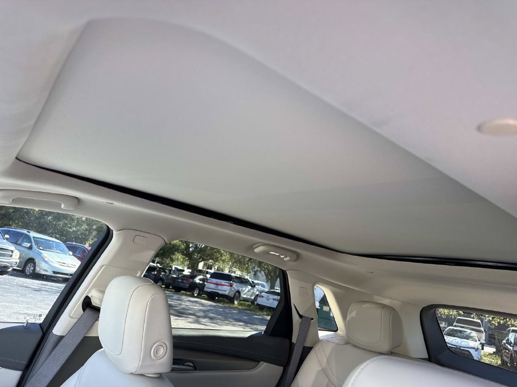 New 2026 Cadillac XT5 Premium Luxury FWD image 32