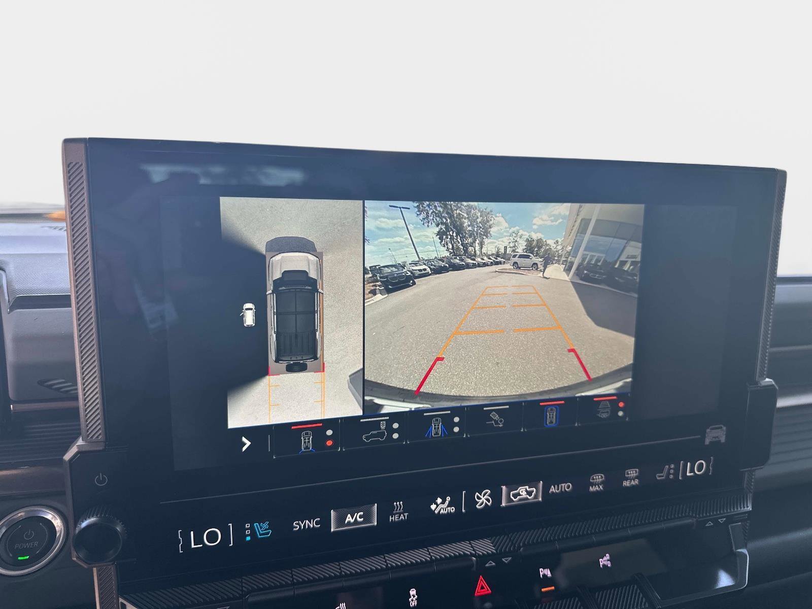 Used 2025 GMC Hummer EV 2X image 22