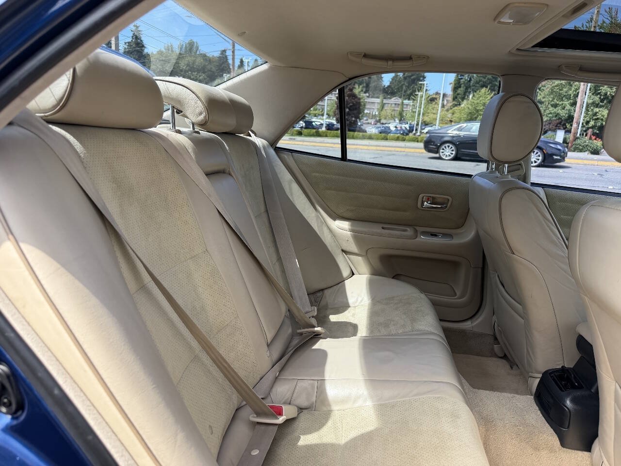 Used 2005 Lexus IS 300 RWD image 18