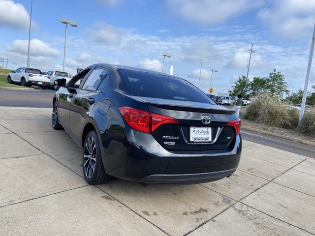 Used 2018 Toyota Corolla SE image 9
