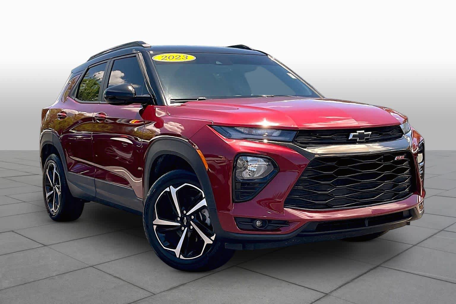 Used 2023 Chevrolet TrailBlazer RS w/ Convenience Package AWD/4WD image 4