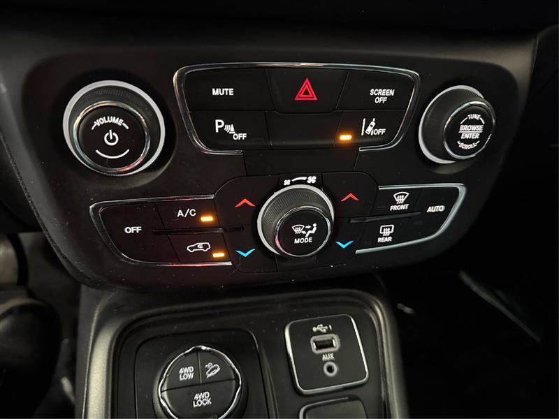 Used 2021 Jeep Compass Trailhawk AWD/4WD image 25