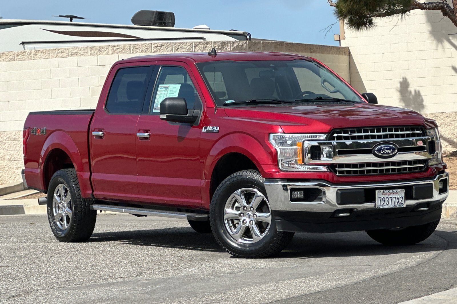 Used 2019 Ford F150 XLT w/ Equipment Group 302A Luxury image 2