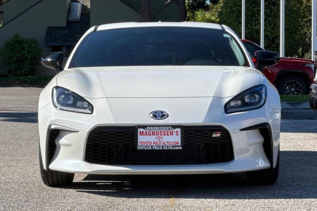 Certified 2025 Toyota GR86 w/ ALL Weather Mat Package (TMS) image 8