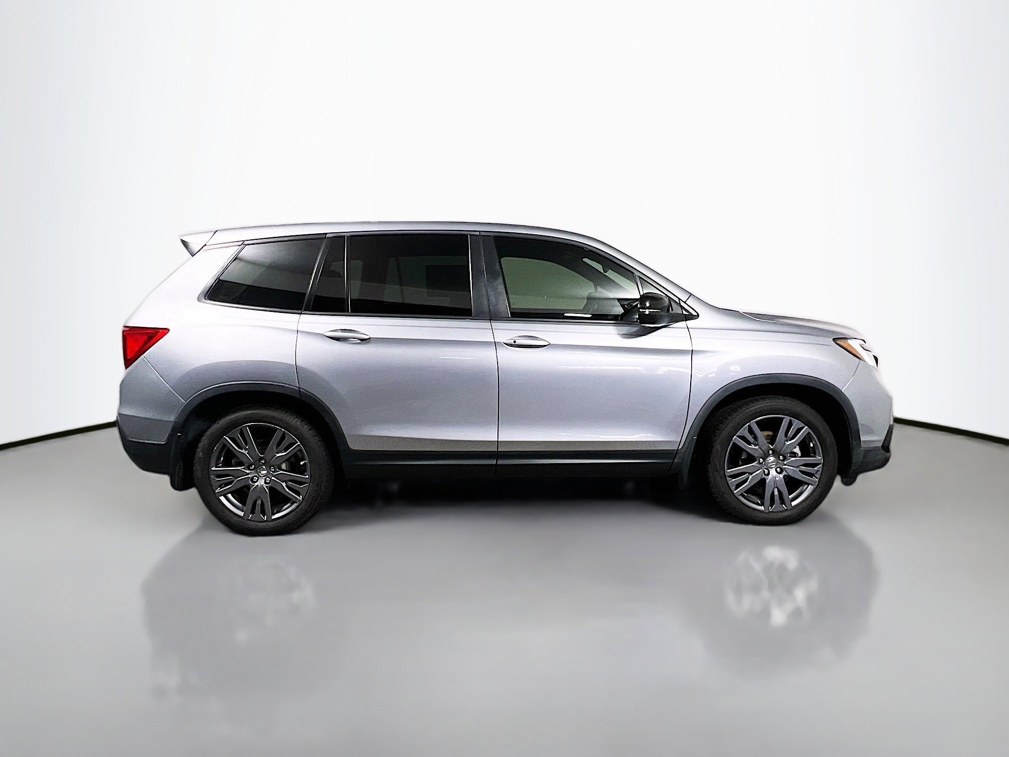 Used 2021 Honda Passport EX-L image 3