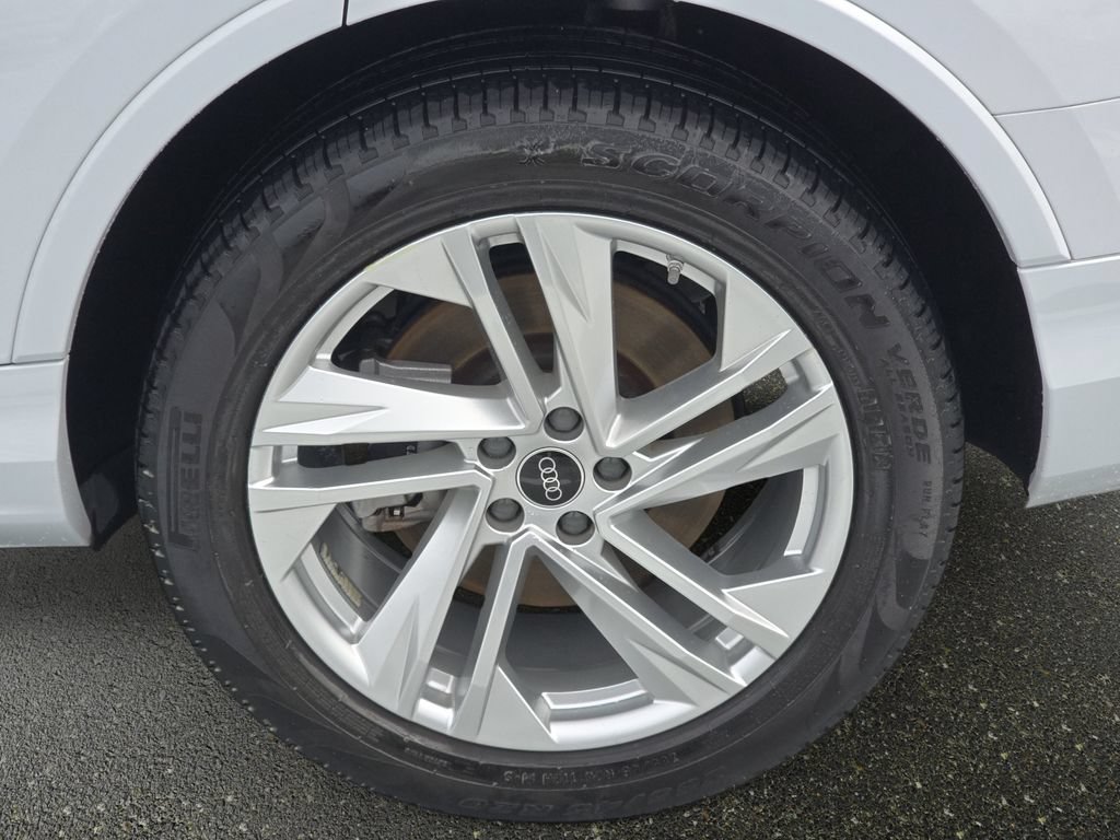 Certified 2023 Audi Q7 3.0T Premium Plus w/ Premium Plus Package AWD/4WD image 28