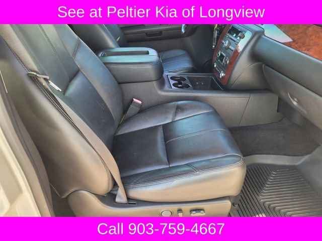 Used 2009 Chevrolet Silverado 1500 LTZ w/ White Diamond Edition AWD/4WD image 10