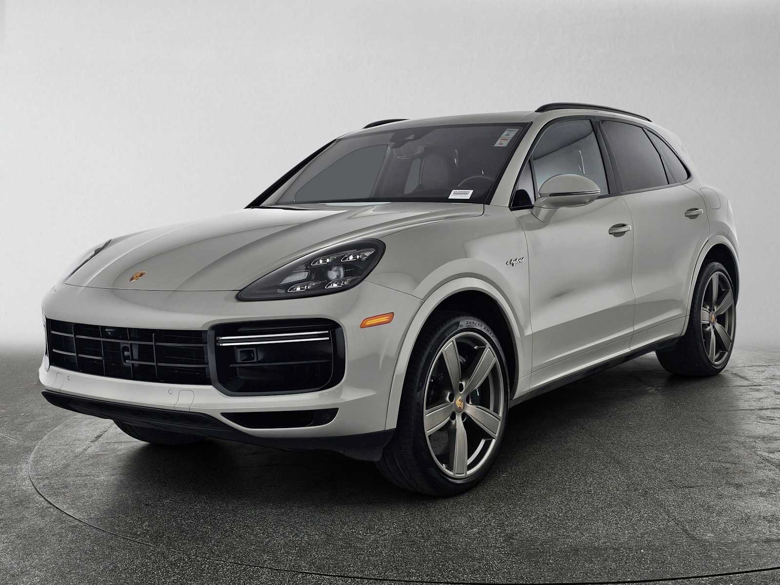 Used 2022 Porsche Cayenne Turbo S w/ Assistance Package AWD/4WD image 7
