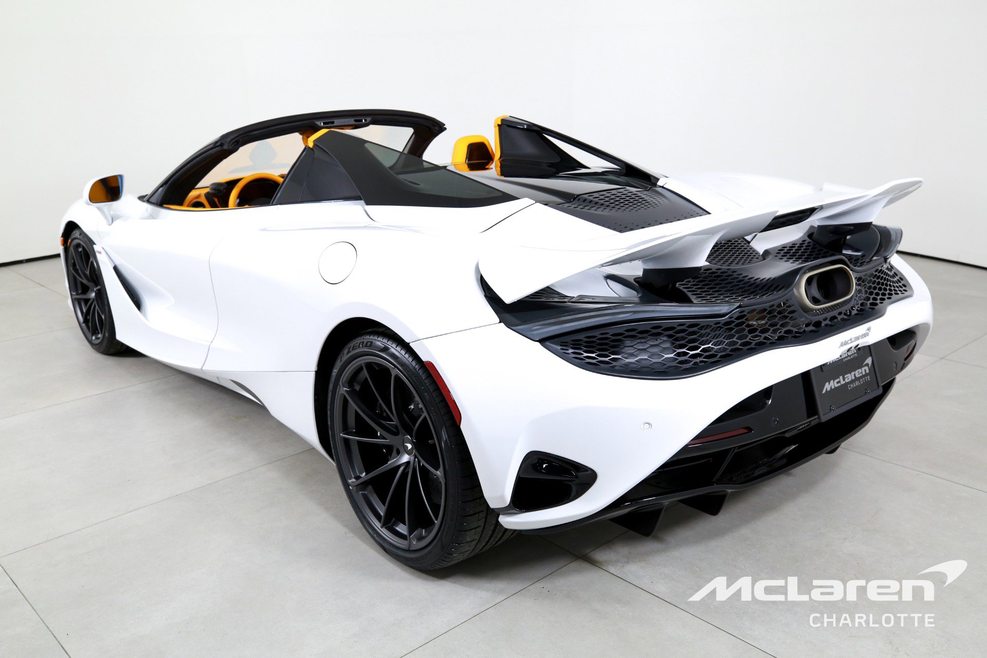 New 2026 McLaren 750S Spider image 8