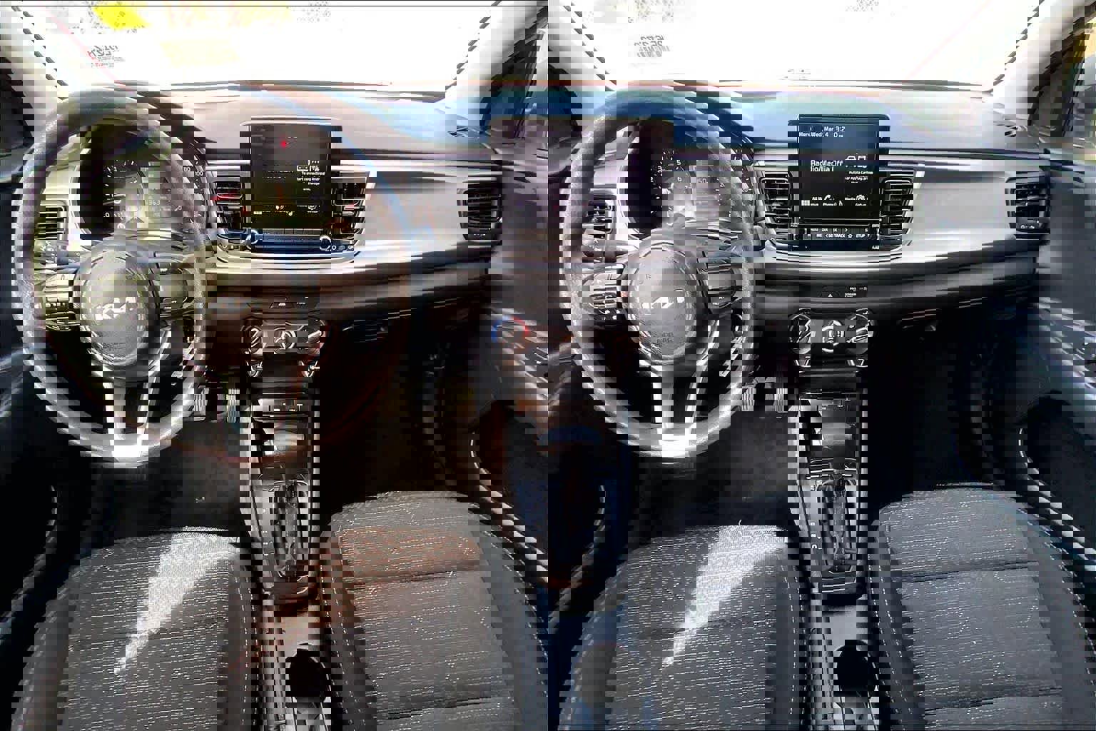 Used 2023 Kia Rio LX image 13