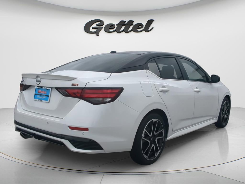 Certified 2024 Nissan Sentra SR FWD image 4