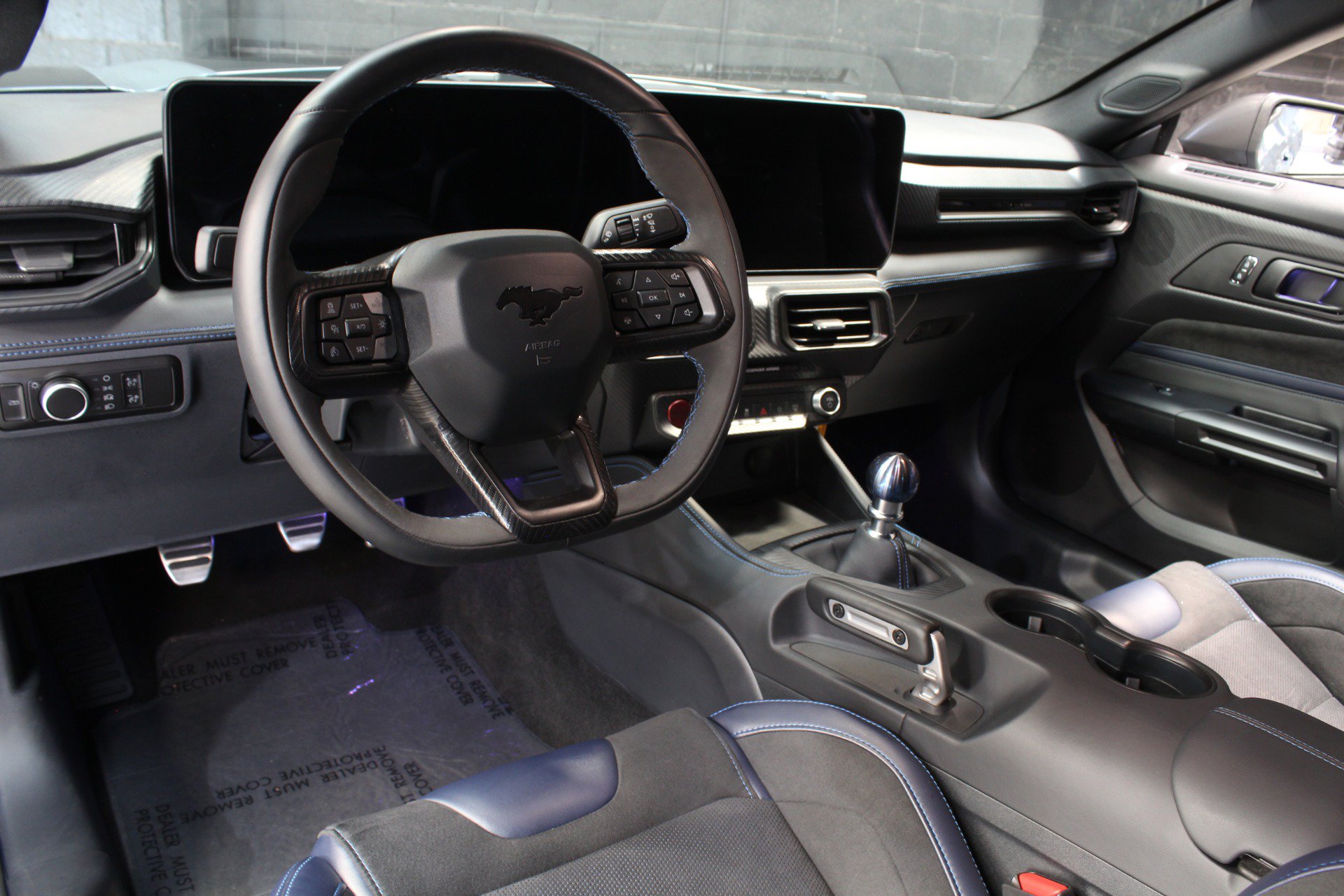 Used 2025 Ford Mustang Dark Horse RWD image 44