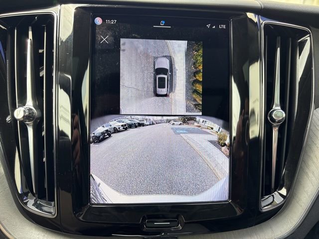Used 2025 Volvo XC60 B5 Plus w/ Climate Package AWD/4WD image 21