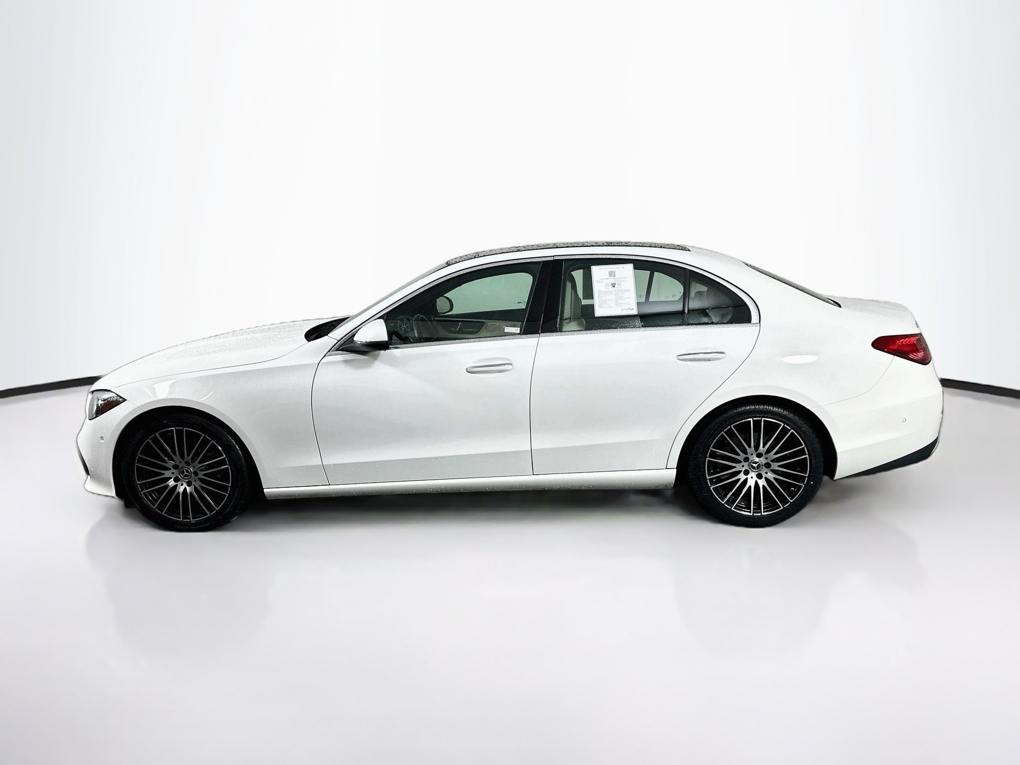 Used 2022 Mercedes-Benz C 300 4MATIC Sedan w/ Exclusive Trim Package image 4