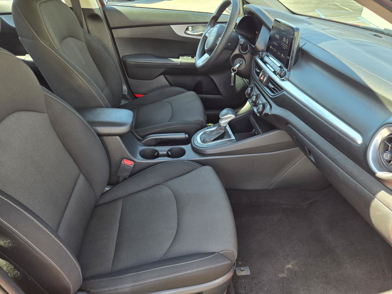 Used 2023 Kia Forte LXS w/ LXS Technology Package FWD image 30