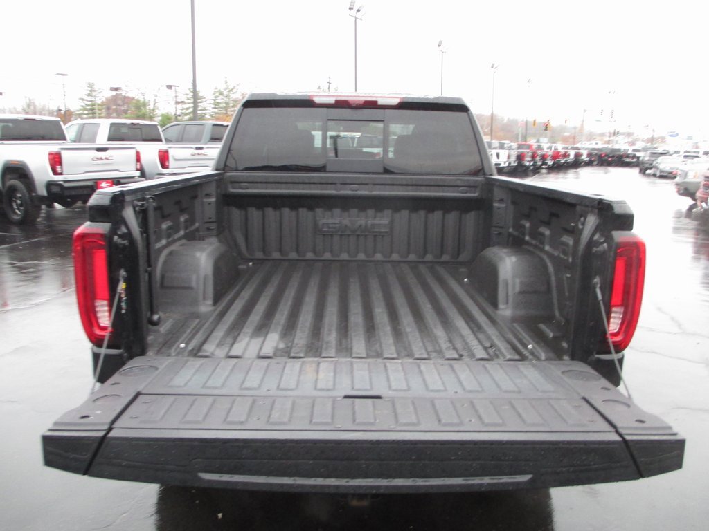 Certified 2025 GMC Sierra 1500 AT4 w/ AT4 Premium Package image 7