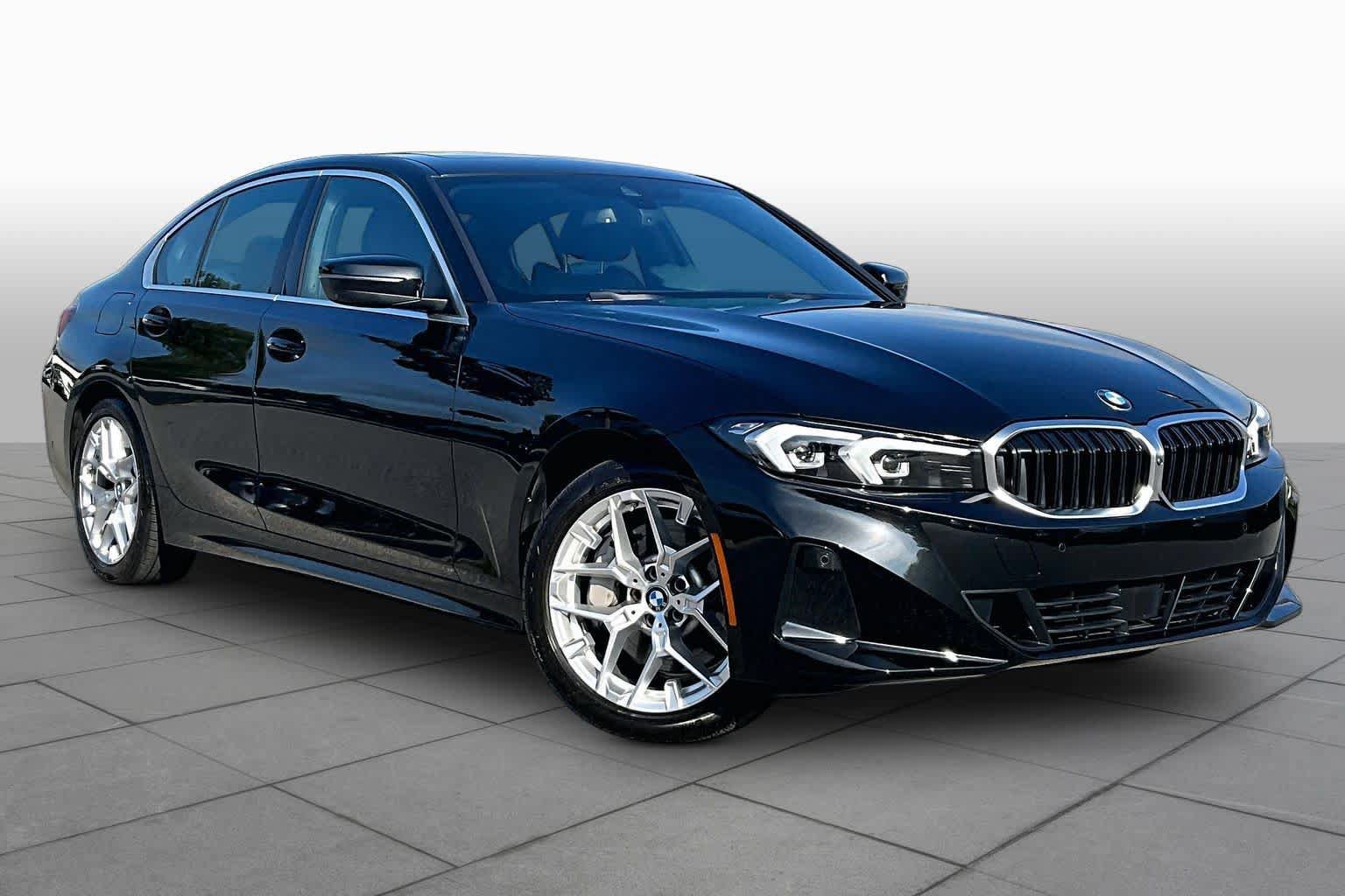 Used 2025 BMW 330i Sedan RWD image 2