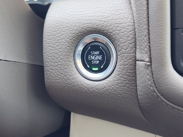 Used 2023 GMC Yukon XL Denali AWD/4WD image 21