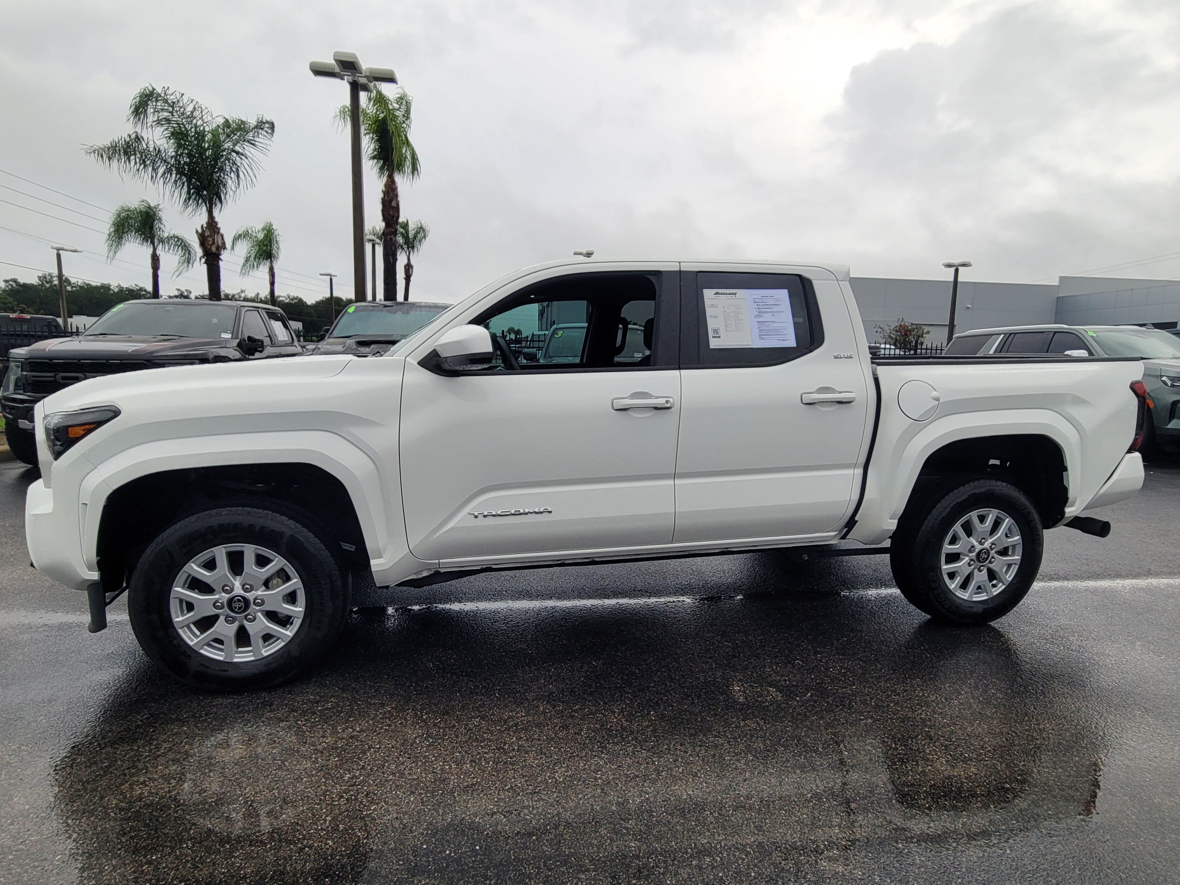 Used 2025 Toyota Tacoma SR5 RWD image 7