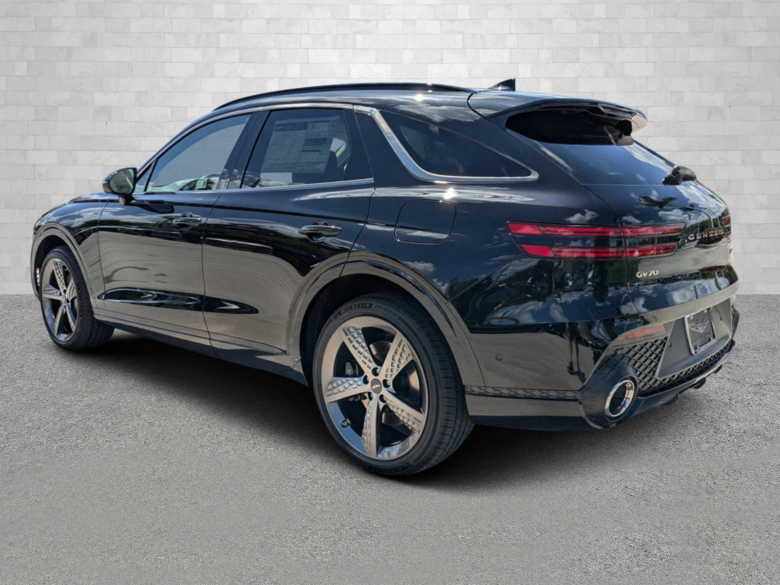 New 2025 Genesis GV70 3.5T Sport w/ Sport Prestige Package AWD/4WD image 4