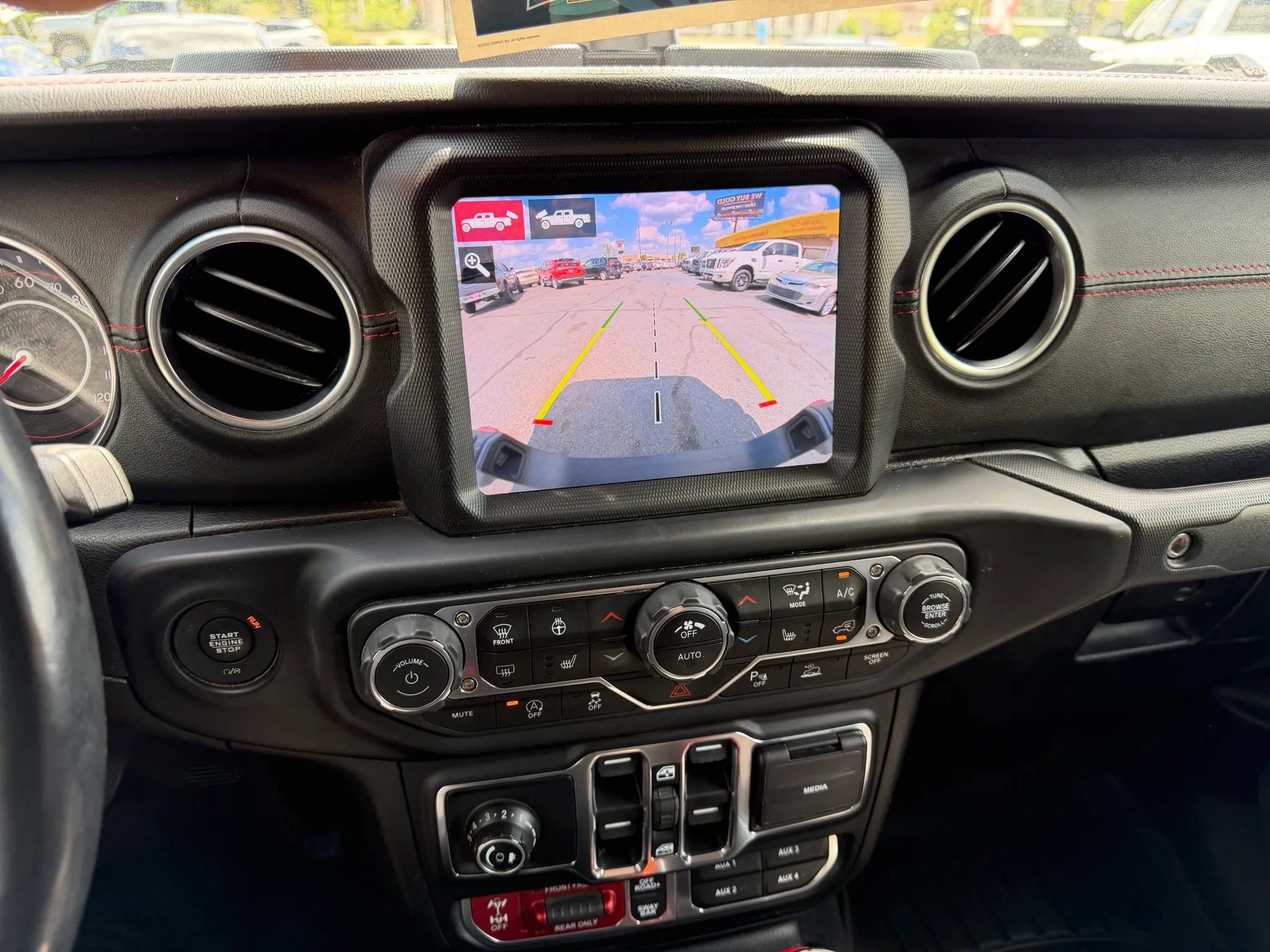 Used 2020 Jeep Gladiator Rubicon image 10