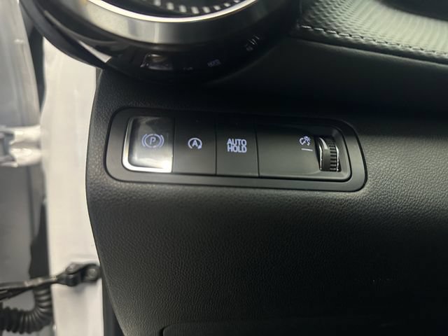 Used 2025 Chevrolet Equinox LT FWD image 20