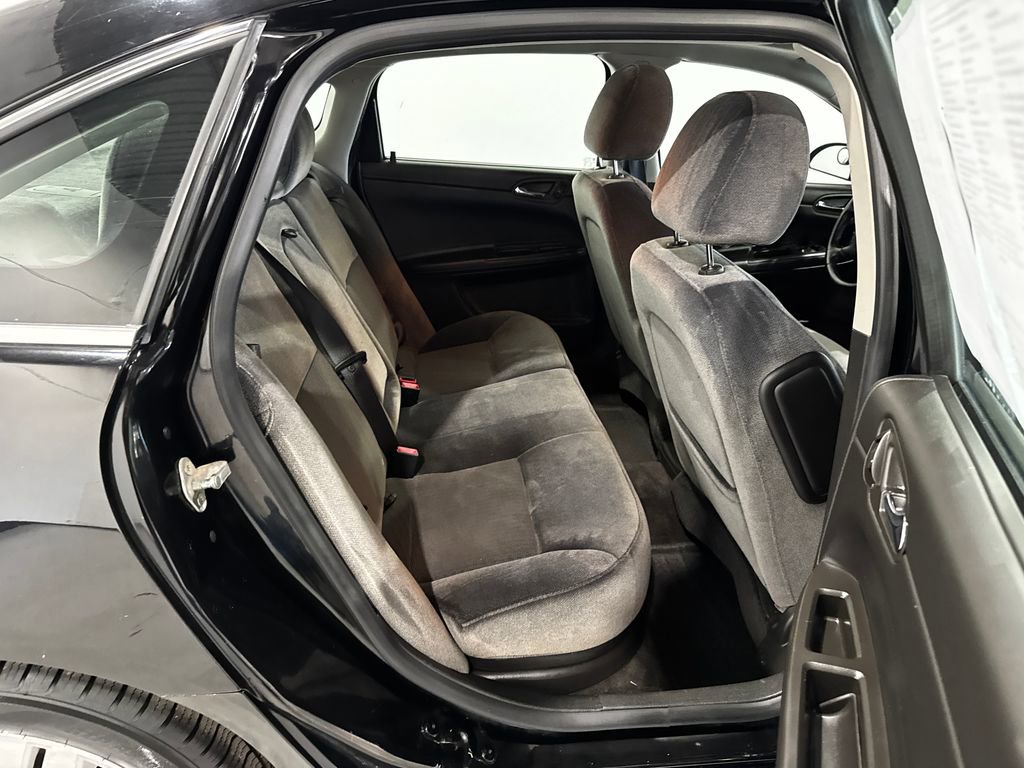 Used 2014 Chevrolet Impala LT w/ LT Sunroof Package FWD image 21