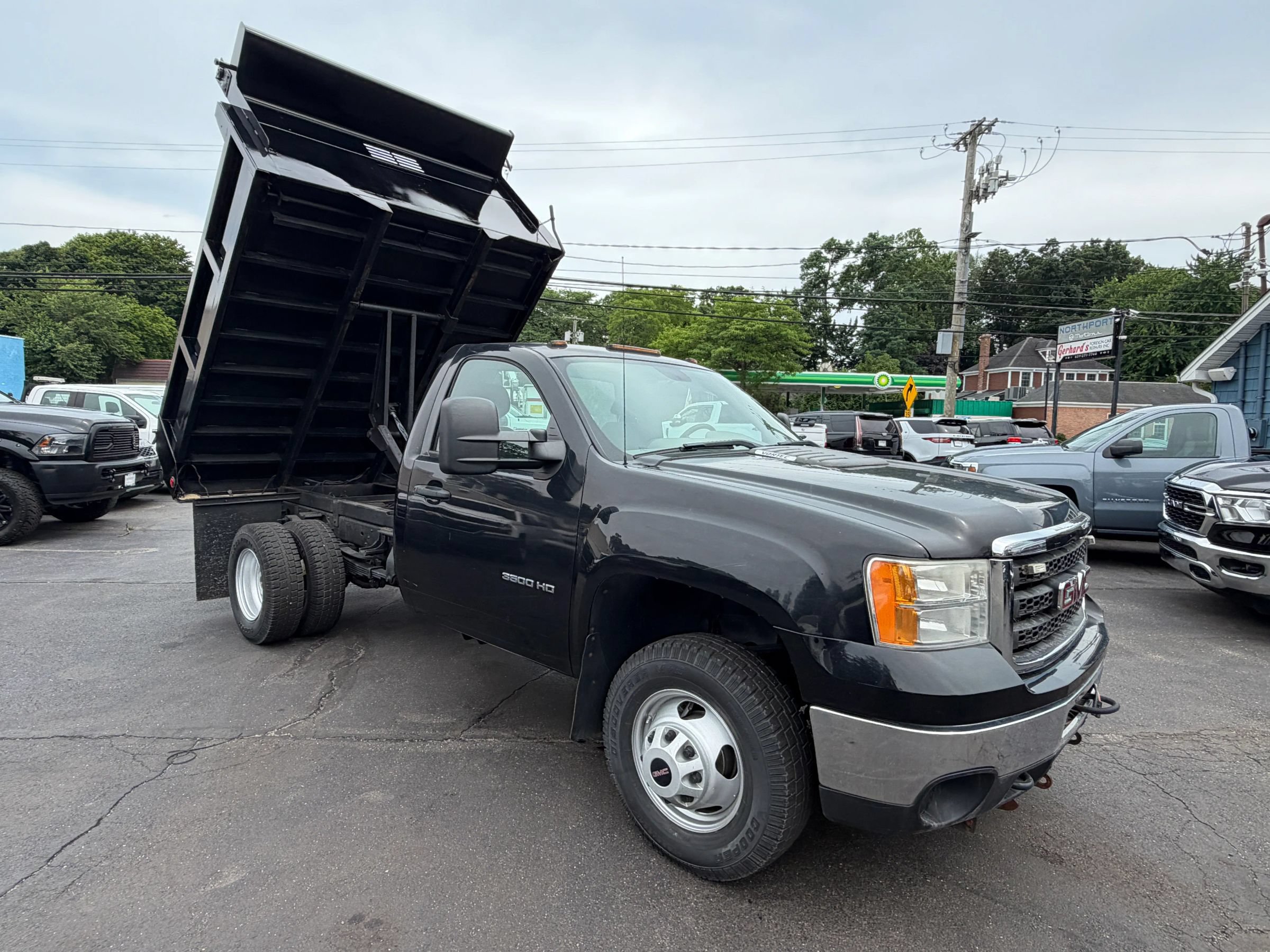 Used 2013 GMC Sierra 3500 W/T w/ Snow Plow Prep Package AWD/4WD image 8