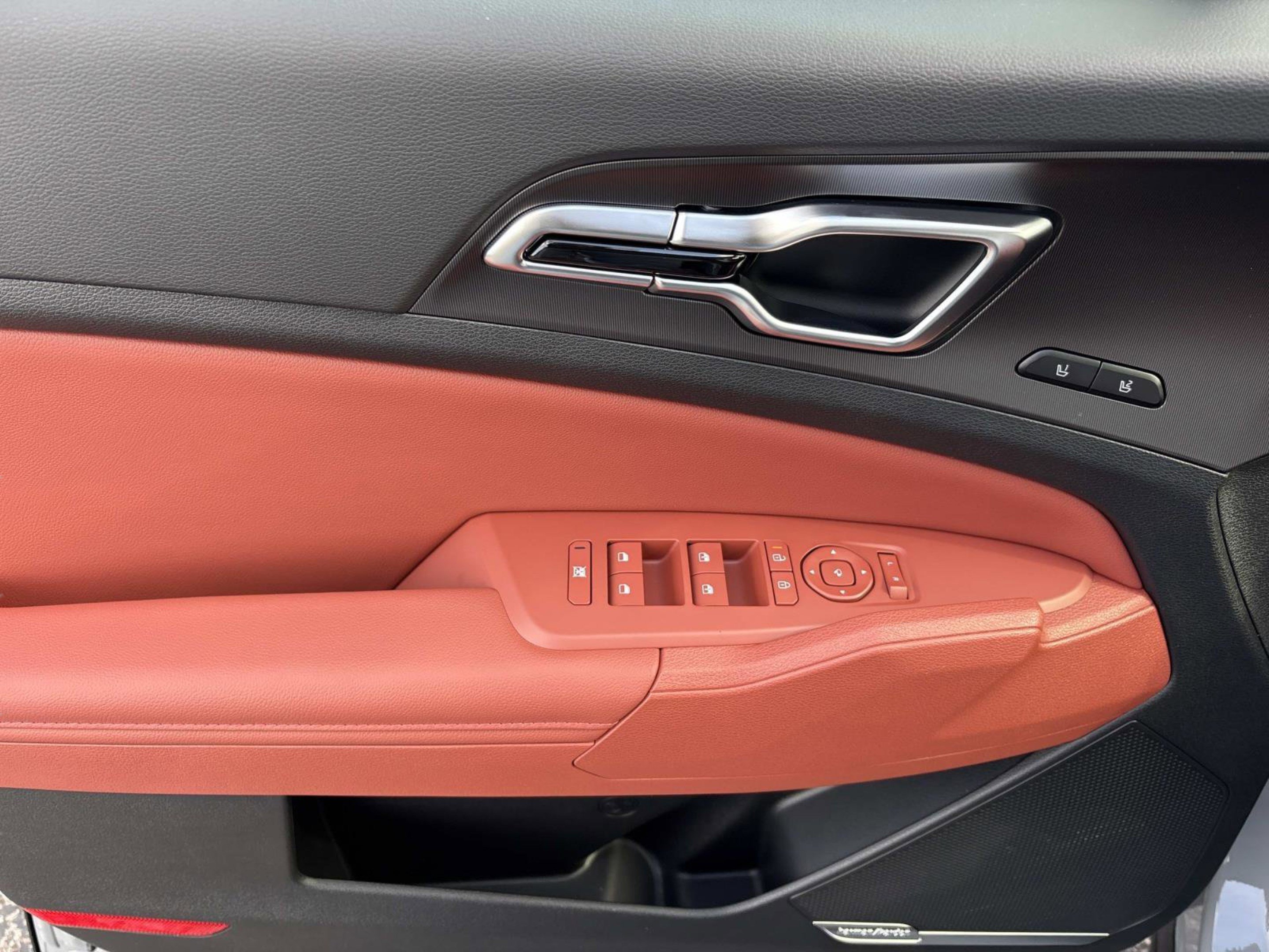 New 2026 Kia Sportage SX FWD image 20