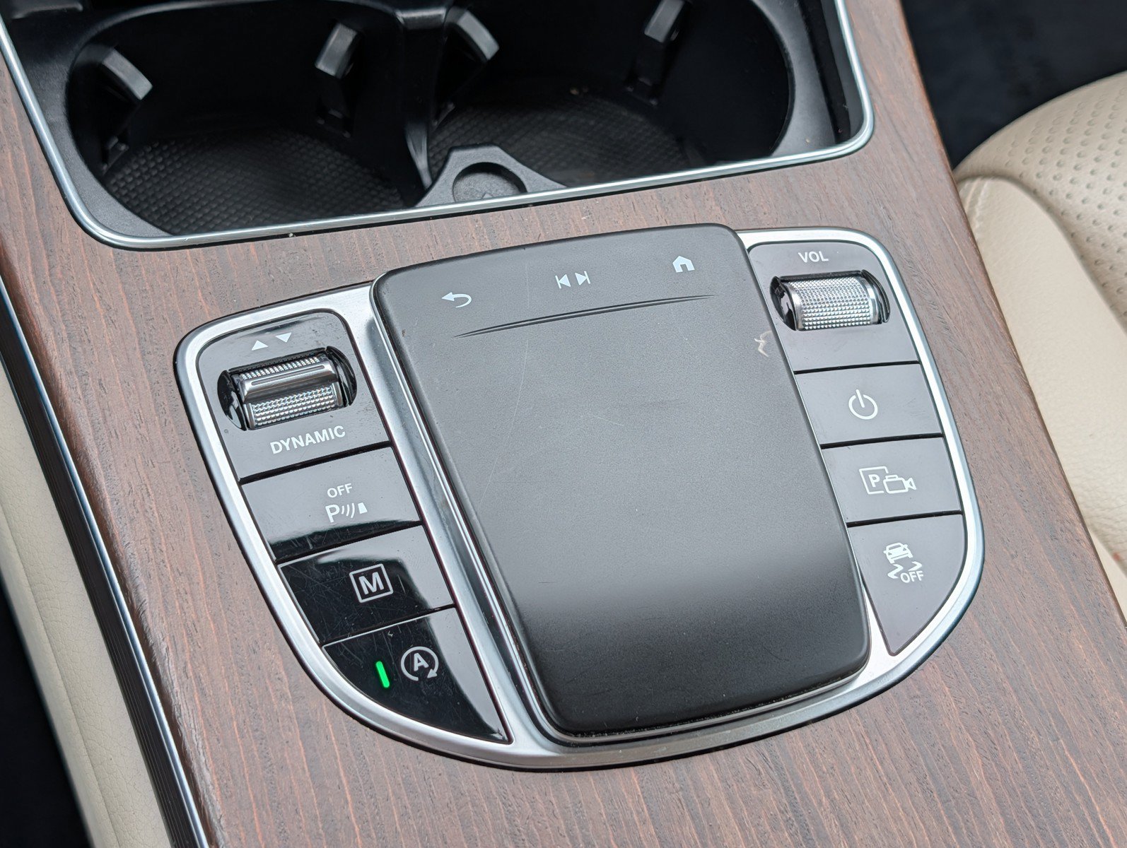Used 2022 Mercedes-Benz GLC 300 4MATIC image 26