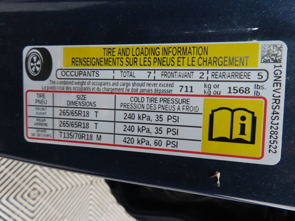 Used 2025 Chevrolet Traverse Z71 w/ LPO, Floor Liner Package AWD/4WD image 57