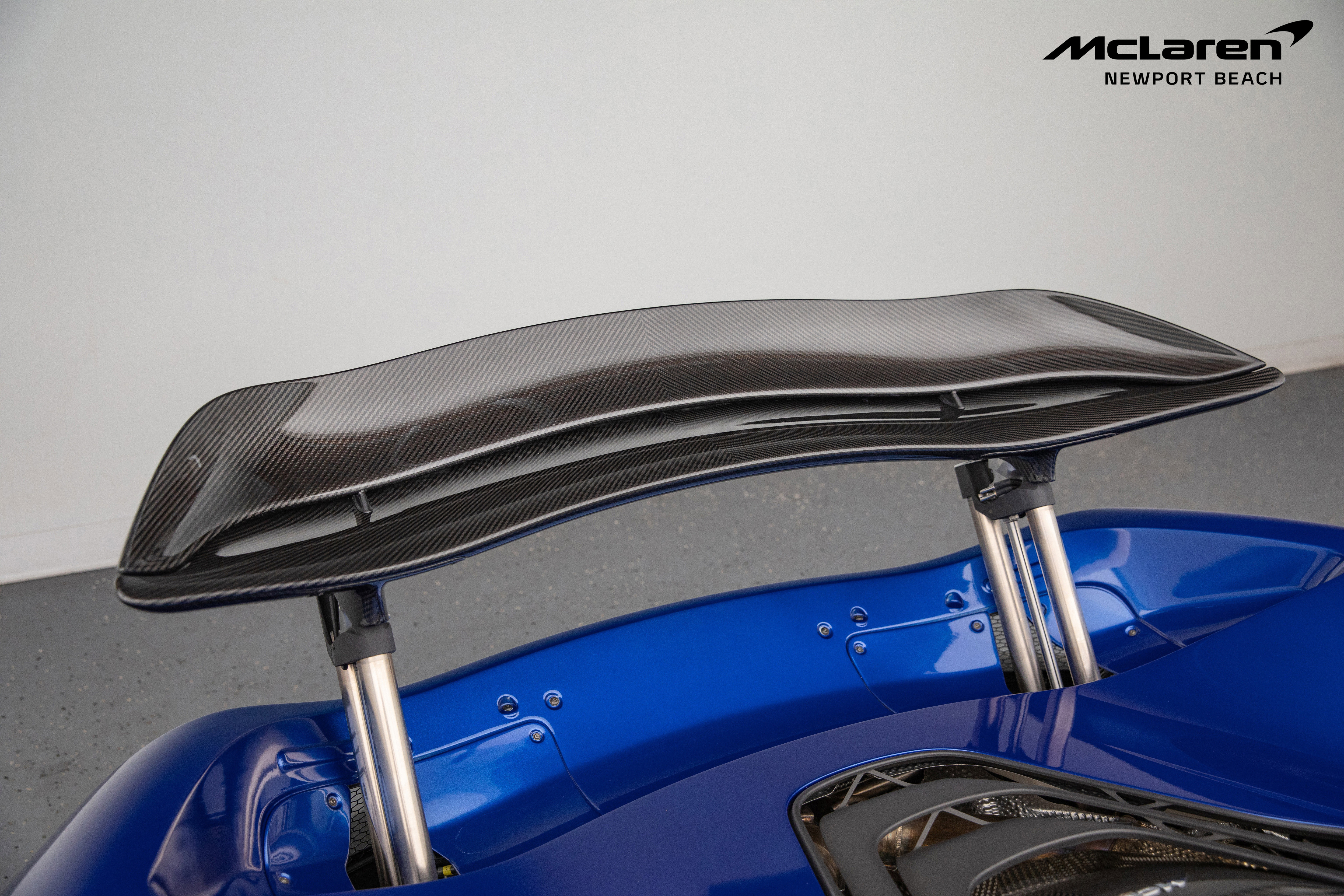 Used 2014 McLaren P1 image 13