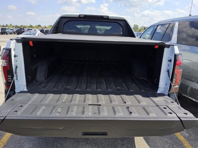 Used 2024 Chevrolet Silverado EV RST AWD/4WD image 2