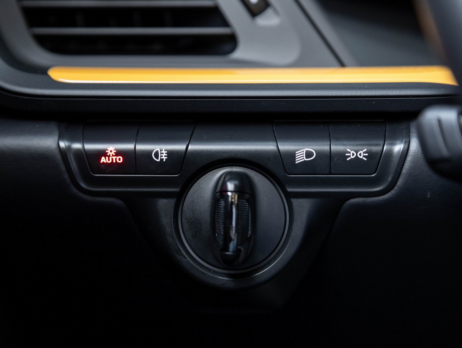 Used 2022 Porsche 911 GT3 image 16