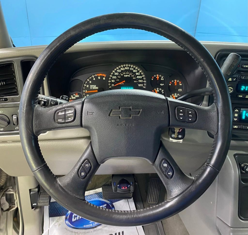 Used 2004 Chevrolet Silverado 3500 LT image 18