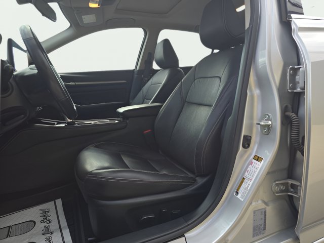 Used 2024 Nissan Altima 2.5 SL AWD/4WD image 9
