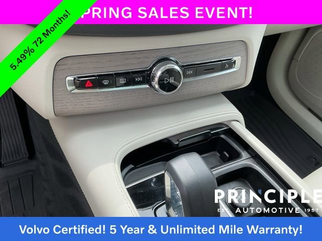 Certified 2024 Volvo XC90 B5 Plus AWD/4WD image 22