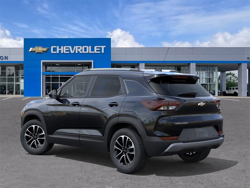 New 2026 Chevrolet TrailBlazer LT w/ Convenience Package image 3
