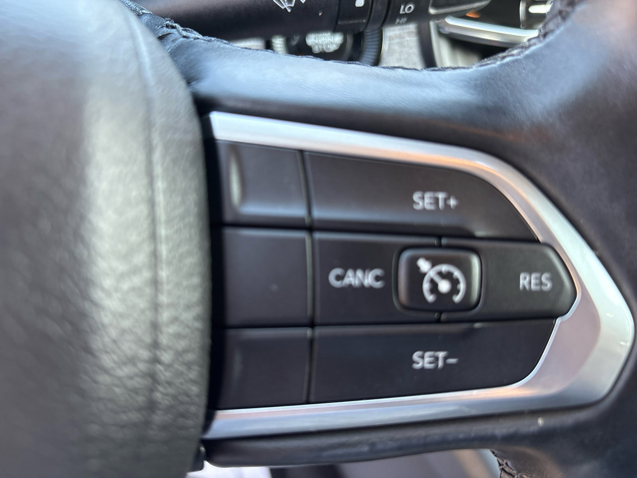 Used 2022 Jeep Compass Latitude w/ Sun and Sound Group image 19