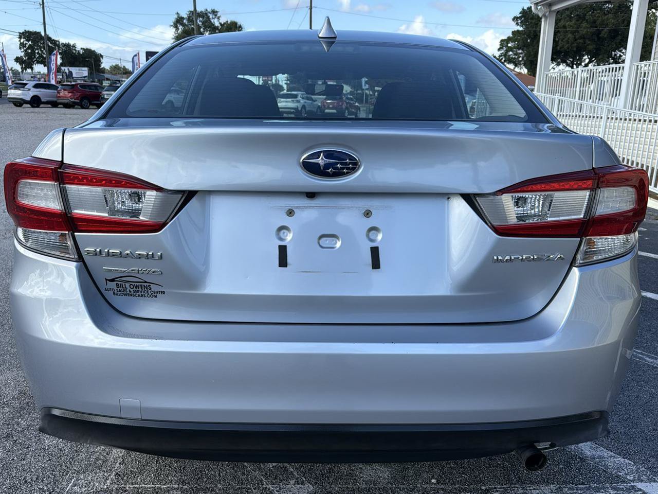 Used 2018 Subaru Impreza 2.0i Premium w/ Popular Package #1 AWD/4WD image 4