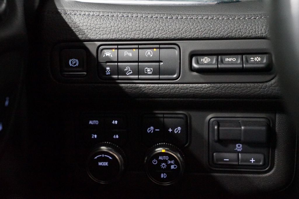 Used 2023 GMC Yukon XL Denali w/ Max Trailering Package AWD/4WD image 23