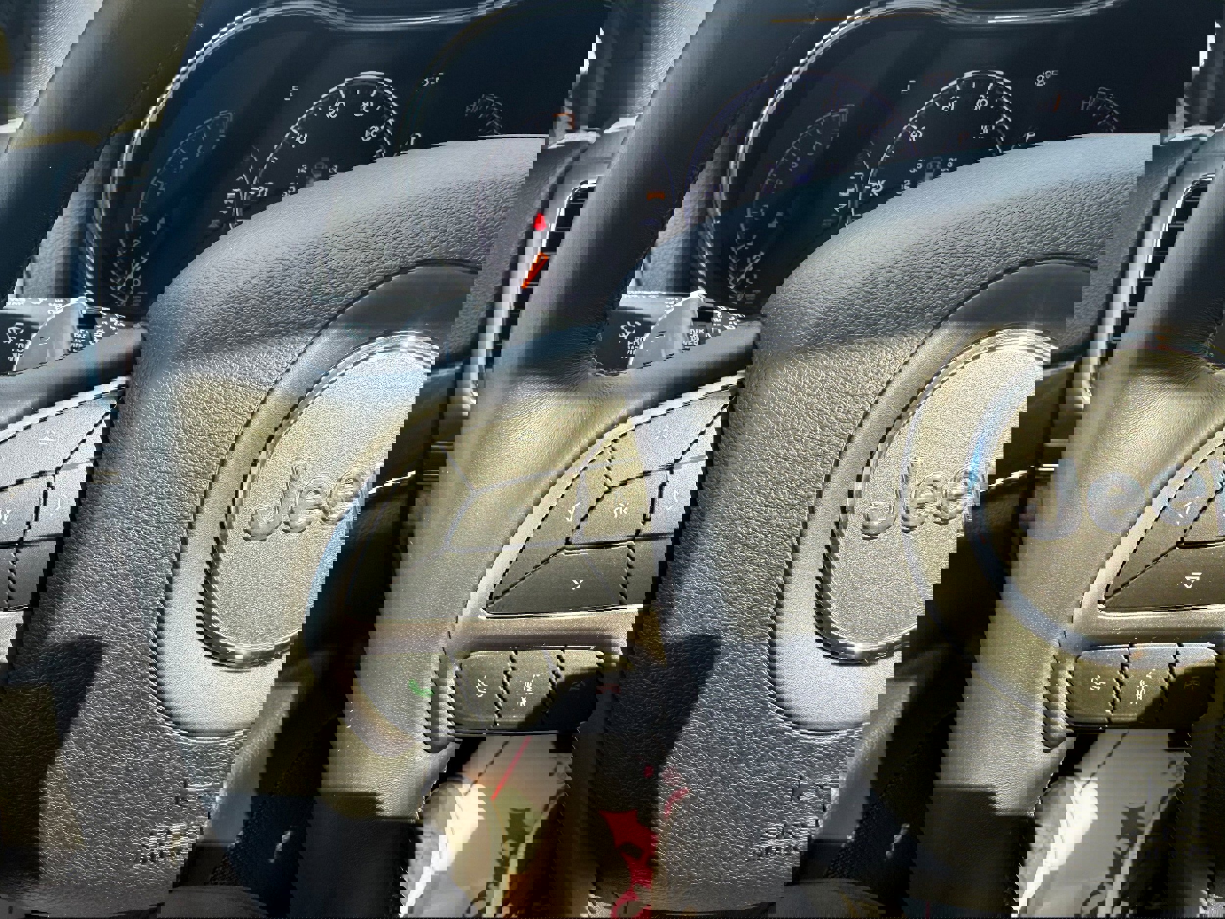 Certified 2019 Jeep Grand Cherokee Limited X image 20