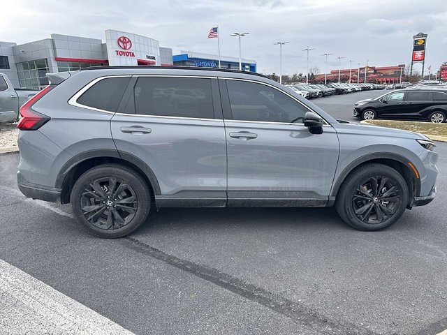 Used 2025 Honda CR-V Sport Touring image 8