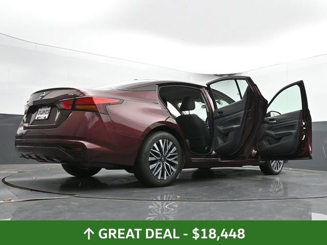 Used 2024 Nissan Altima 2.5 SV image 73
