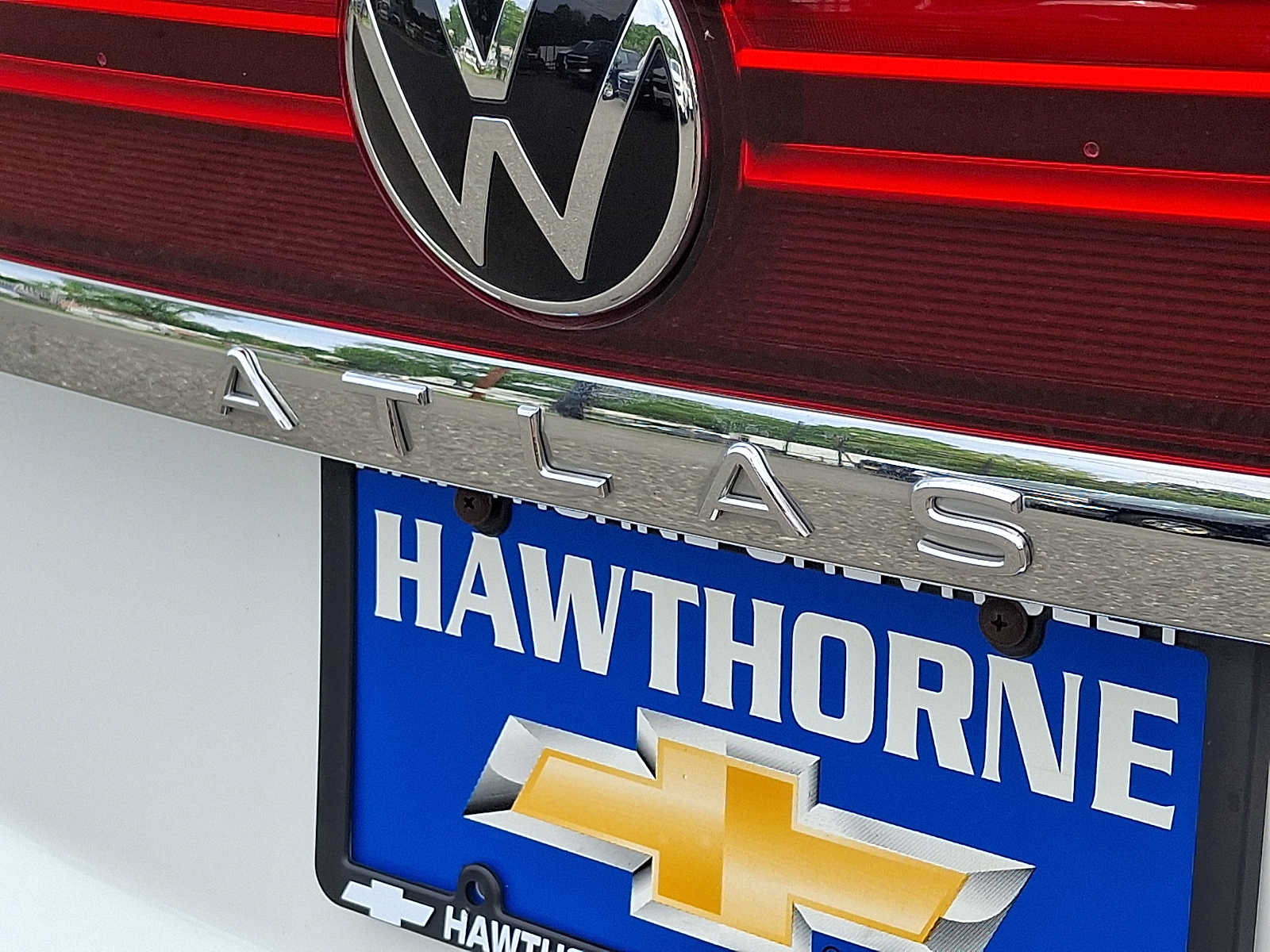 Used 2024 Volkswagen Atlas Cross Sport SE AWD/4WD image 30