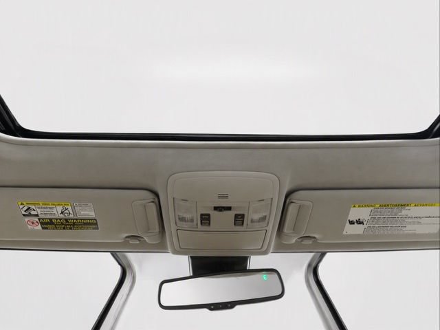 Used 2016 Toyota RAV4 Limited AWD/4WD image 20