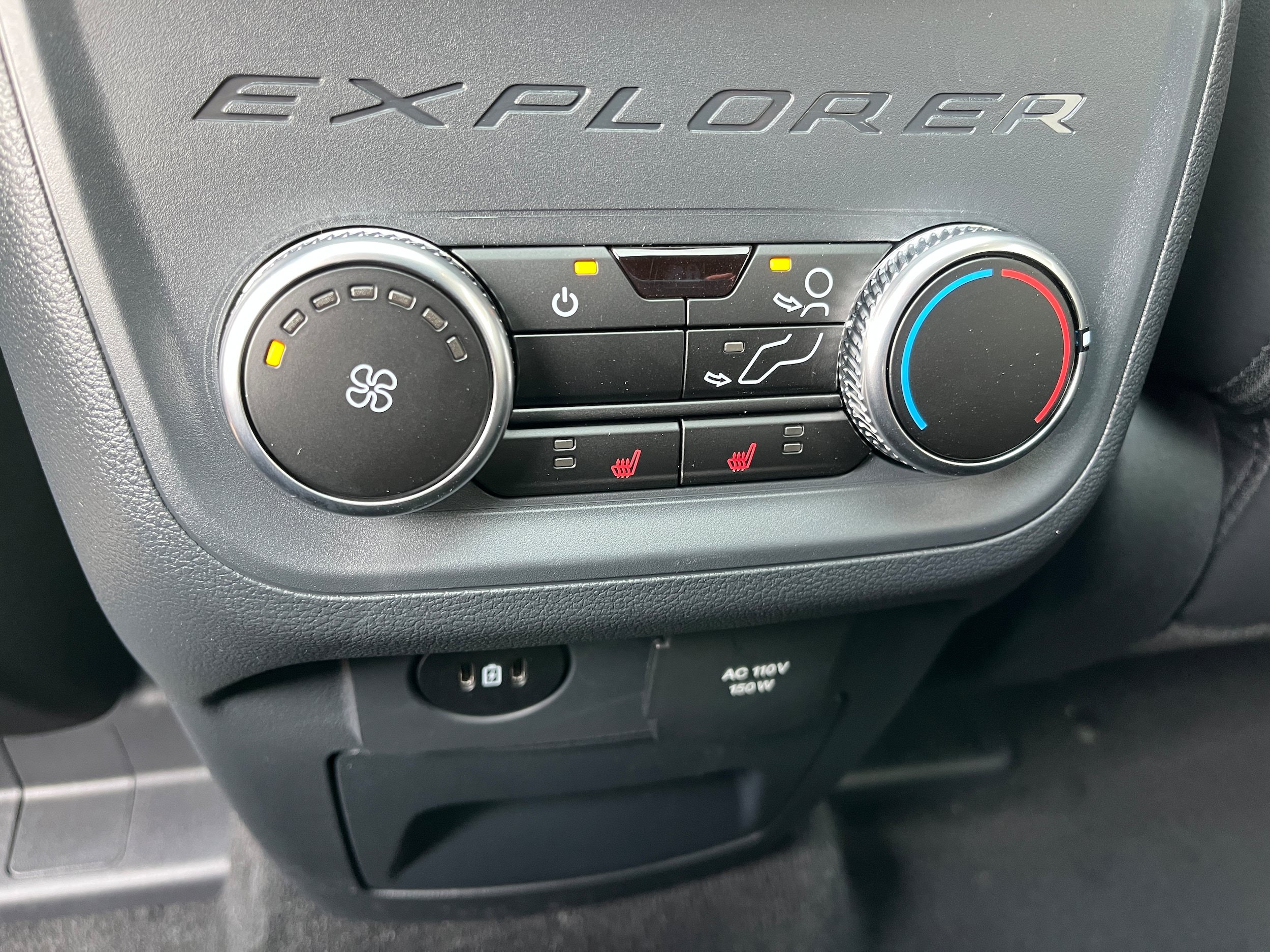 New 2026 Ford Explorer ST w/ Sun And Sound Package AWD/4WD image 9