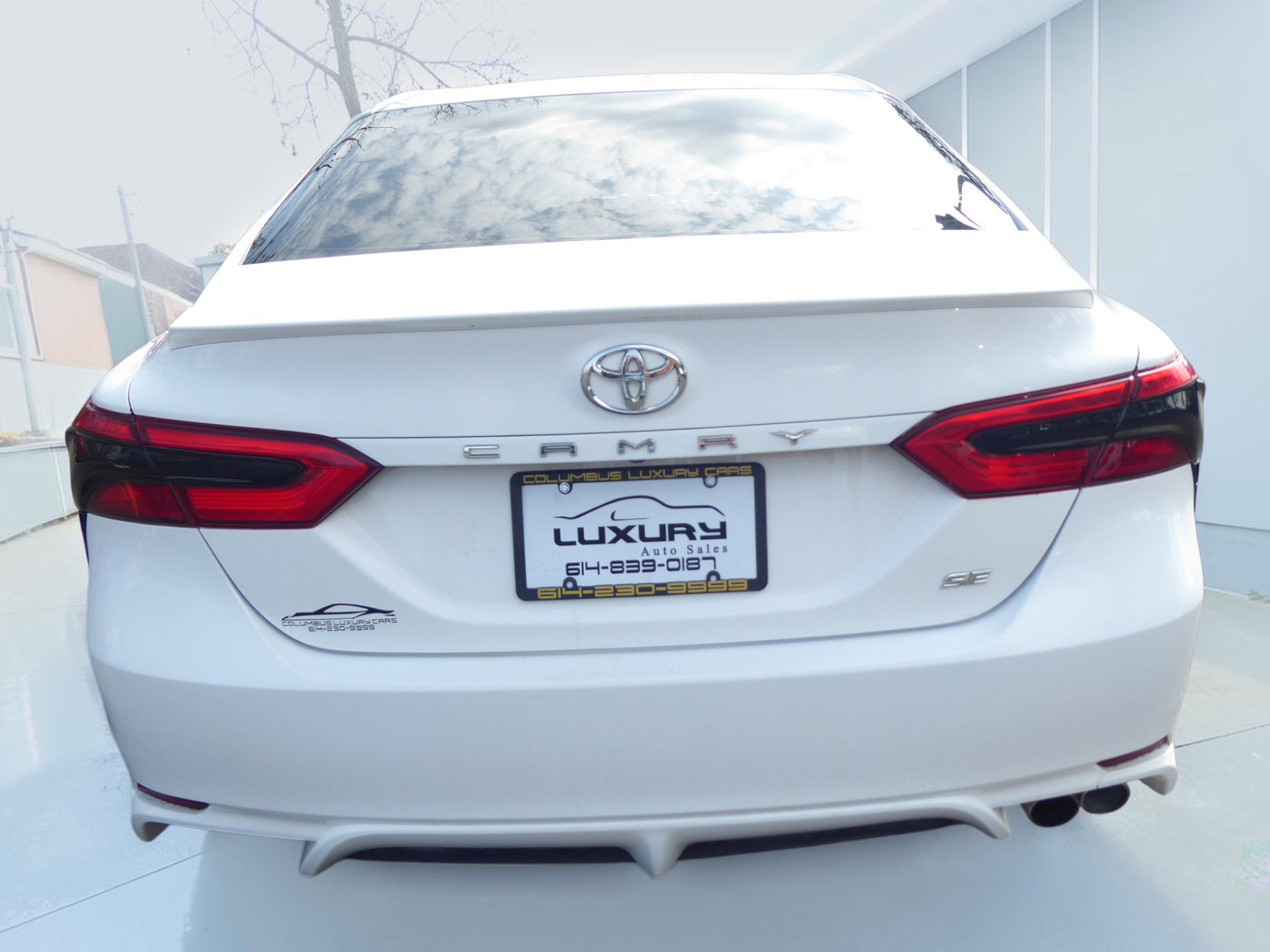 Used 2018 Toyota Camry SE FWD image 10
