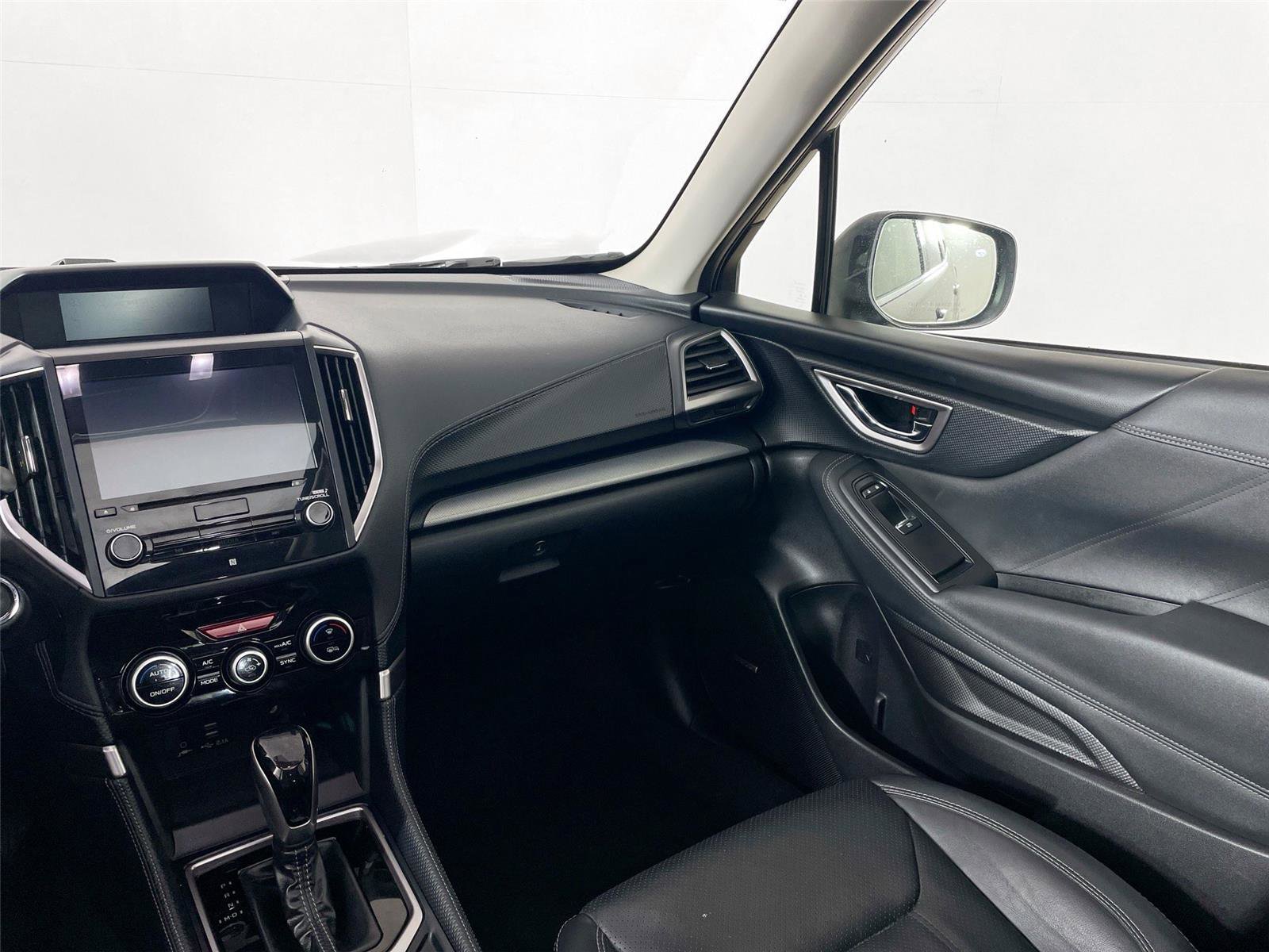 Used 2021 Subaru Forester Limited w/ Popular Package #3 image 25