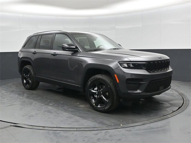 New 2025 Jeep Grand Cherokee Altitude